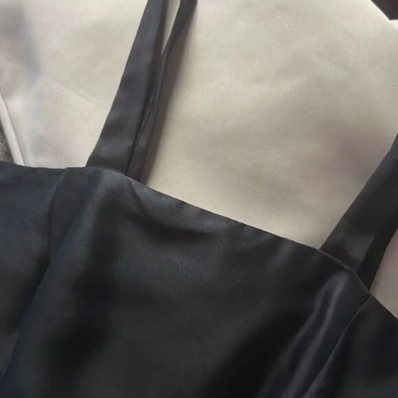 Ann Taylor Fit and Flare Black Formal Dress Size 4 - Picture 4 of 6